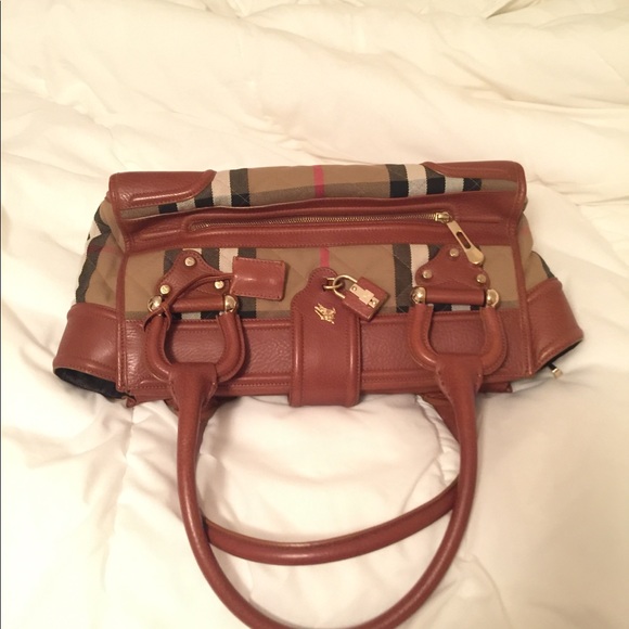 Burberry Quilted Manor Satchel - Picture 2 of 5